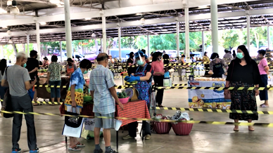 Ang Kaew Market.png