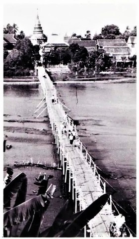 Bamboo bridge in the 1960’s..jfif