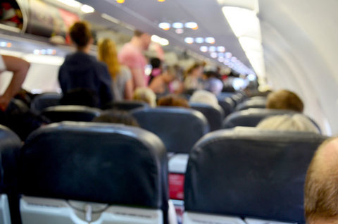 悪臭で飛行機を降ろされた.jpg
