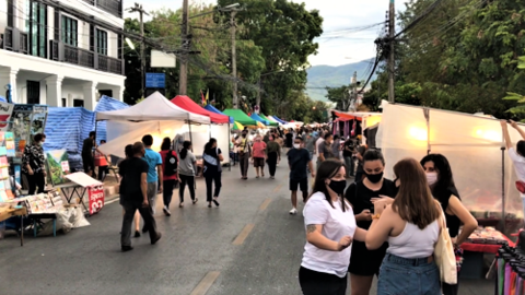 Sunday Walking Street reopens3.png