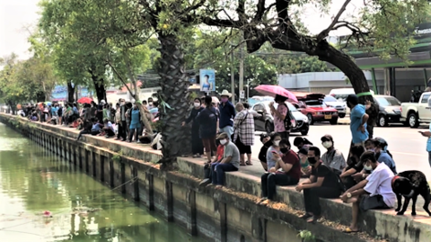 free food around moat3.png