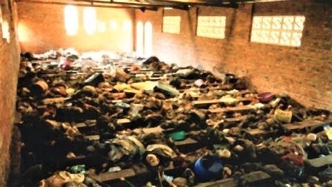 pict-1994年9月、国連がントラマ教会で400人のツチ族の遺体.jpg