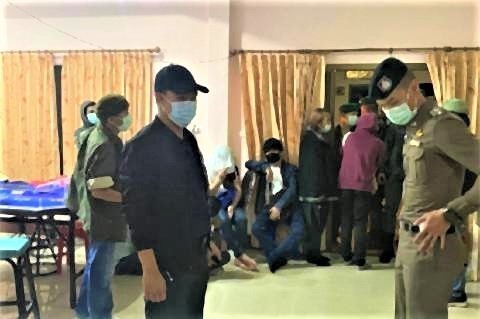 pict-34 gamblers arrested in Chiang Mai raid.jpg