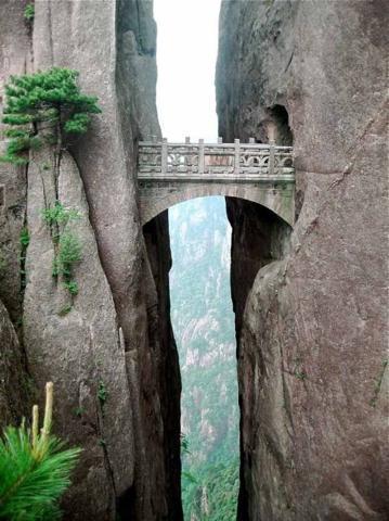 pict-6.-The-Bridge-of-Immortals-Huang-Shang-China.-1.jpg