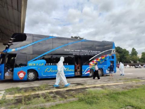pict-Covid-19 residents return.jpg