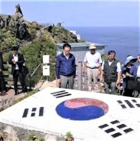 pict-イミョンパク大統領の竹島2.jpg