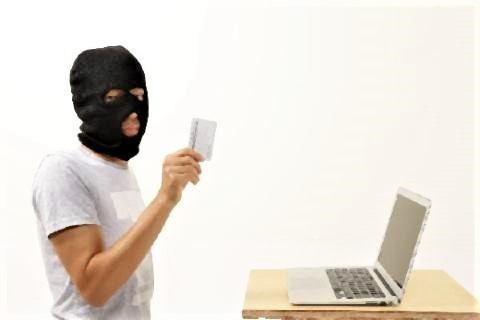 pict-クレジットカードの詐欺.jpg