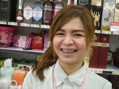 pict-タイ人女性の眉毛.jpg
