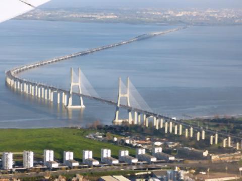 pict-ポルトガルのヴァスコ・ダ・ガマ橋.jpg