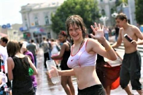 pict-ロシアの中学生の発育がよすぎる3.jpg