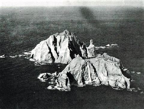 pict-昭和28年12月に撮影した竹島.jpg