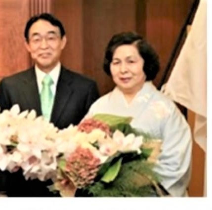 pict-熊沢英昭2007年12月4日、プラハ市にて.jpg