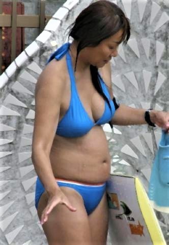 pict-素人熟女の水着姿.jpg