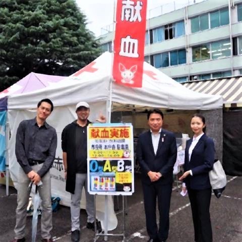 pict-講師・タレントの友寄蓮さん.jpg