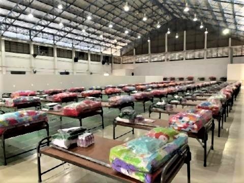 pict-Fourth Samut Sakhon field hospital.jpg