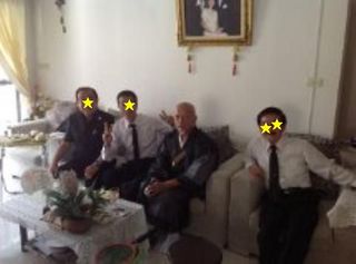 pict-GetAttachment.jpg