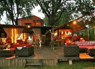 pict-Hollanda Montri .jpg