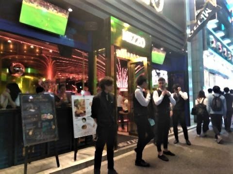 pict-P_20190524_220230_vHDR_On六本木 (1).jpg