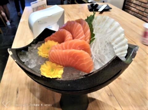 pict-P_20191206_185252_vHDR_On_p.jpg