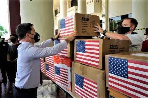 pict-U.S. Mission Thailand supports fire.jpg