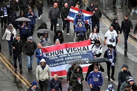 pict-Vichai Srivaddhanaprabha3.jpg