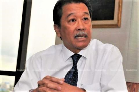 pict-Wallop Bhukkanasut in 2009, when still Thai Airways International board chairman.jpg