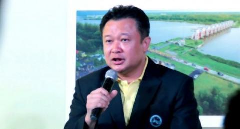 pict-Yuthasak Supasorn, governor of the Tourism Authority of Thailand (TAT).jpg