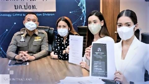 pict-actresses lodge complaint of sexual.jpg