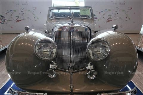 pict-antique car 6.jpg