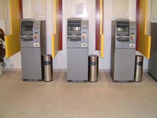 pict-atm.jpg