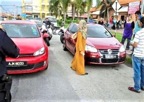 pict-car cloning.jpg