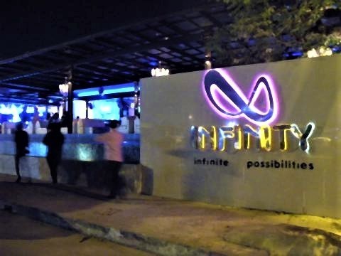 pict-chiang-mai-infinity.jpg