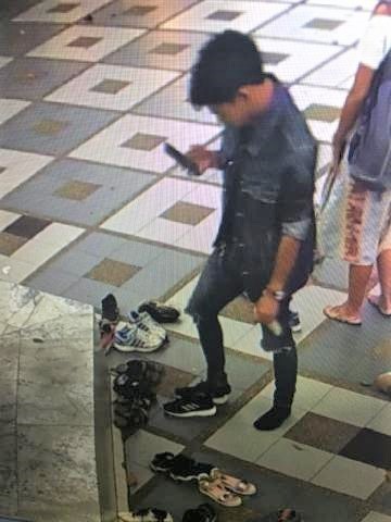 pict-on CCTV stealing shoes..jpg