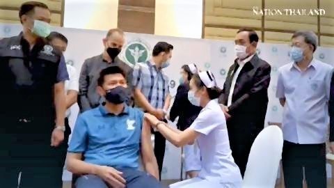 pict-oversee the vaccination drive..jpg
