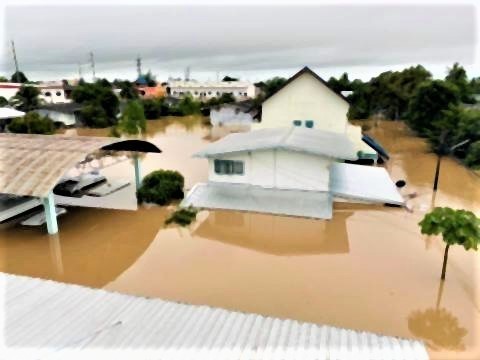 pict-pict-Flooding in Chaiyaphom.jpg